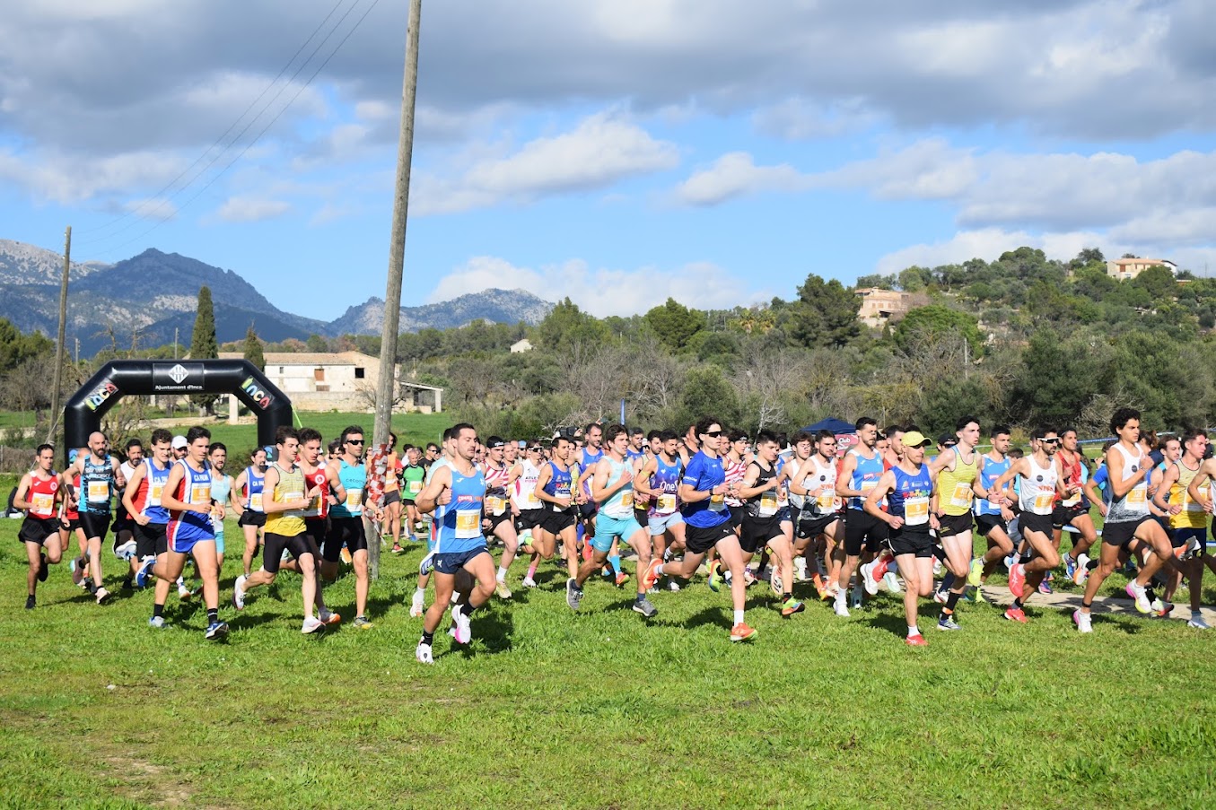 Sortida del Campionat de Balears de cros sobre gespa